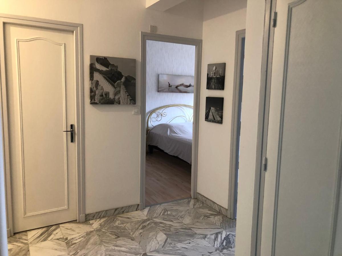 L'Appartement d'Hélène Sarlat Esterno foto